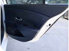 Recambio de guarnecido puerta trasera derecha para renault fluence z.e. dynamique referencia OEM IAM    2