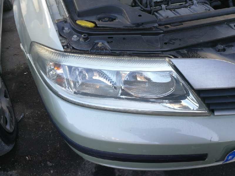 Recambio de faro derecho para renault laguna ii (bg0) authentique referencia OEM IAM 8200002847  