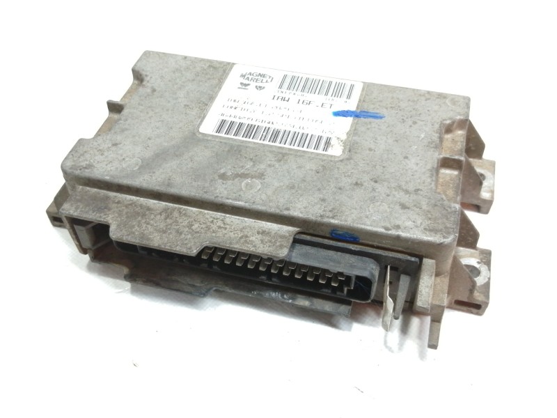 Recambio de centralita motor uce para lancia lancia y 1.2 le referencia OEM IAM IAW16FET  