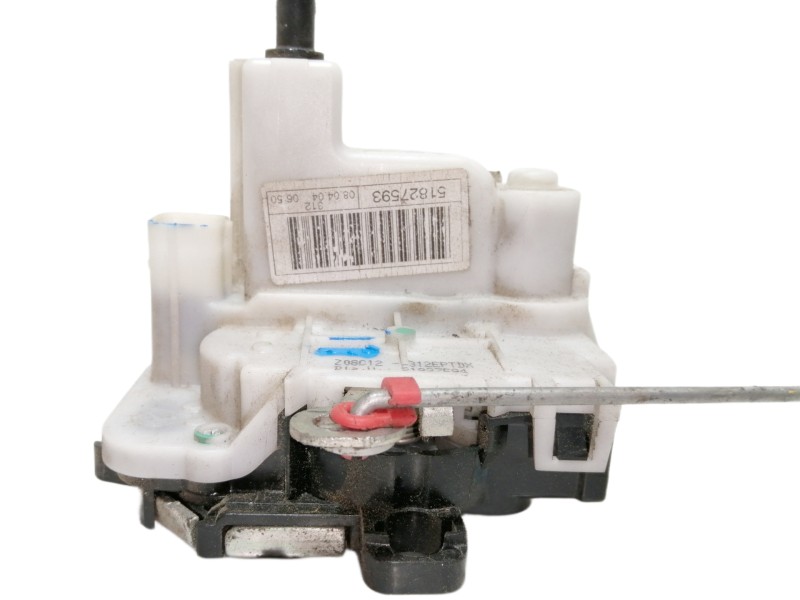 Recambio de cerradura puerta delantera derecha para fiat 500 cabrio (150) lounge referencia OEM IAM 51827593 51827594 