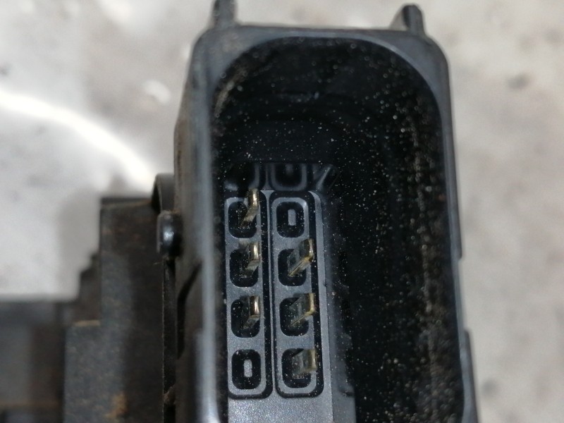 Recambio de cerradura puerta delantera derecha para opel corsa d selective referencia OEM IAM 13258274  