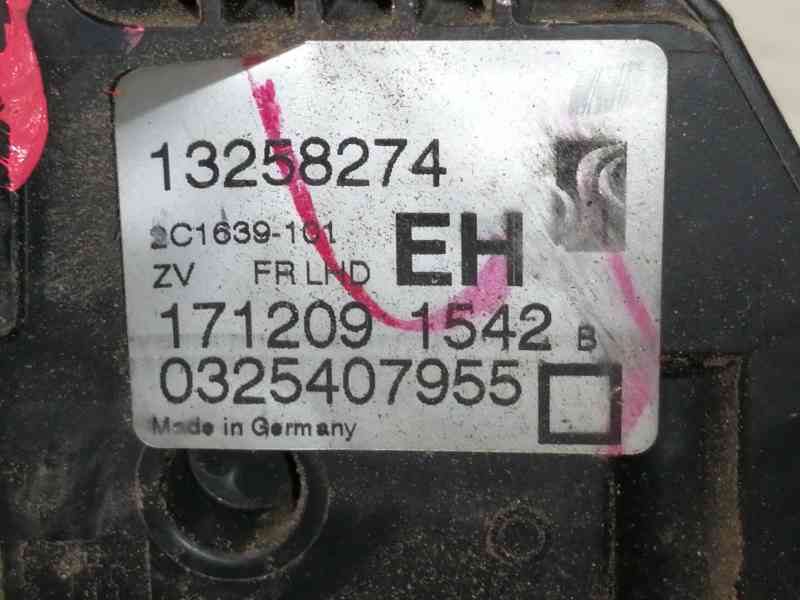 Recambio de cerradura puerta delantera derecha para opel corsa d selective referencia OEM IAM 13258274  