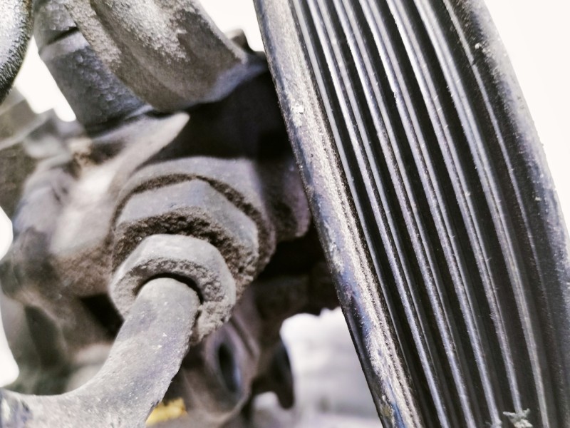 Recambio de bomba direccion para chrysler 300 m (lr) 3.5 v6 referencia OEM IAM 4782146AB  