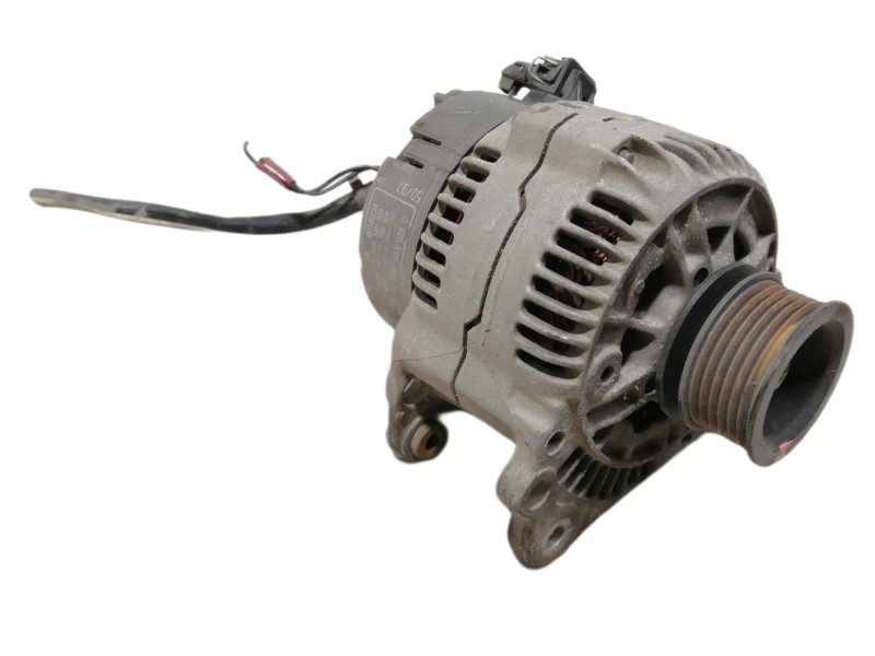 Recambio de alternador para volkswagen golf iv berlina (1j1) conceptline referencia OEM IAM 0123320034 037903025C 