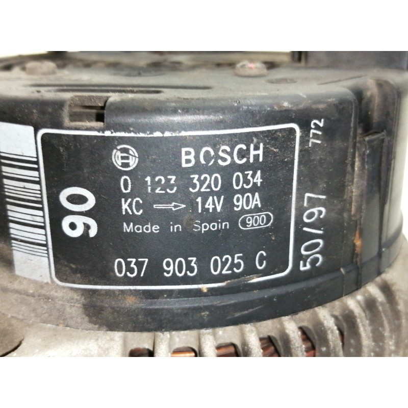 Recambio de alternador para volkswagen golf iv berlina (1j1) conceptline referencia OEM IAM 0123320034 037903025C 