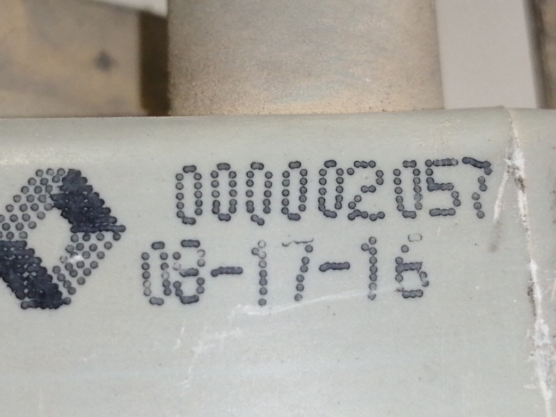 Recambio de faro izquierdo para renault 19 (b/c/l53) referencia OEM IAM 7700815995A  