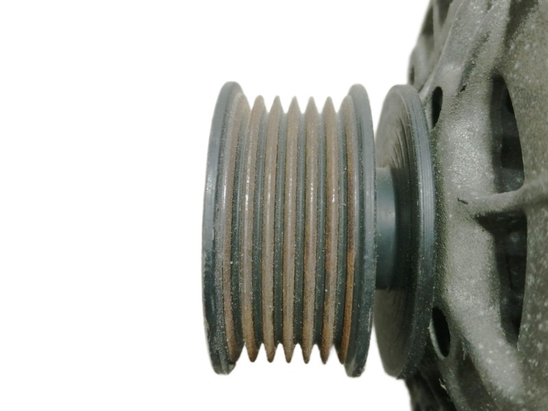 Recambio de alternador para volkswagen golf iv berlina (1j1) conceptline referencia OEM IAM 0123320034 037903025C 