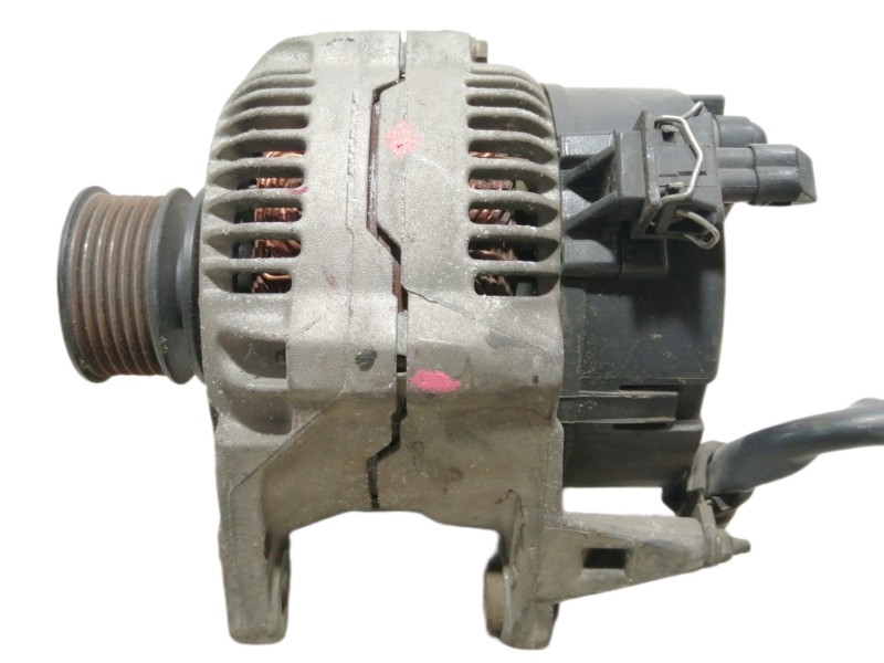 Recambio de alternador para volkswagen golf iv berlina (1j1) conceptline referencia OEM IAM 0123320034 037903025C 