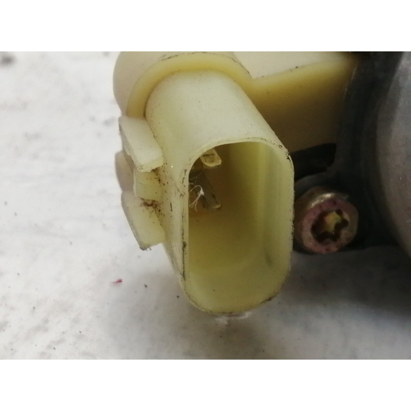 Recambio de elevalunas delantero izquierdo para hyundai accent (mc) 1.5 crdi cat referencia OEM IAM   ELECTRICO