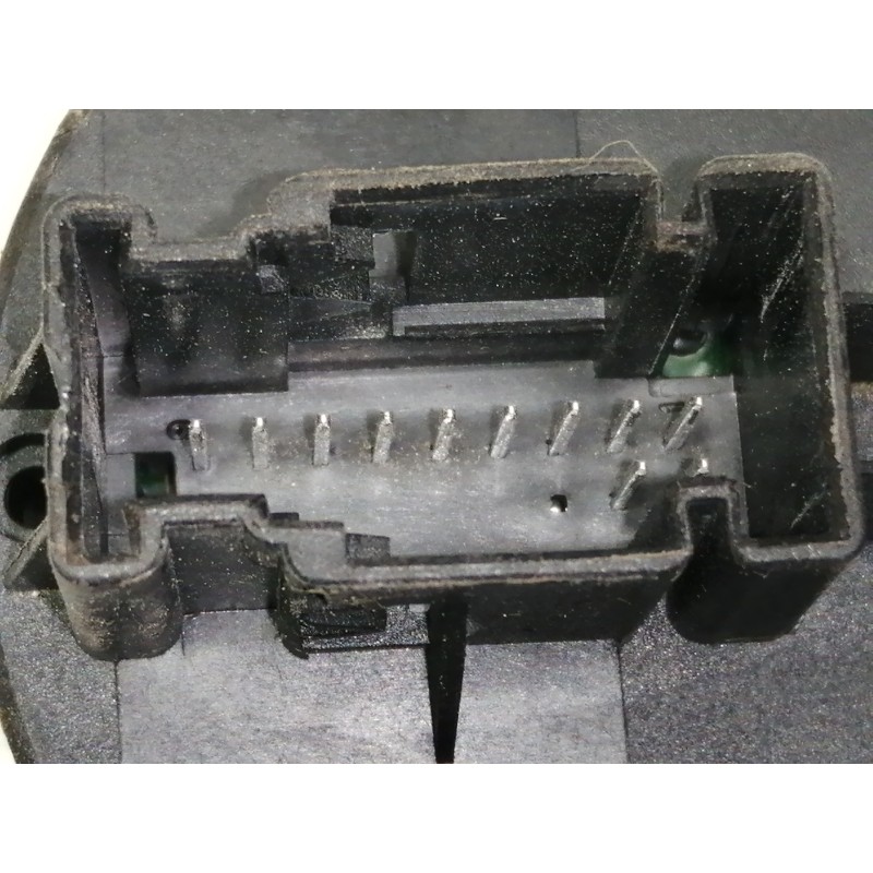 Recambio de mando elevalunas delantero izquierdo para opel corsa d selective referencia OEM IAM 13258521AA  