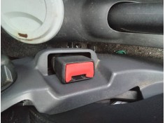 Recambio de enganche cinturon delantero derecho para fiat 500 cabrio (150) lounge referencia OEM IAM 34045524 C383 030408 2