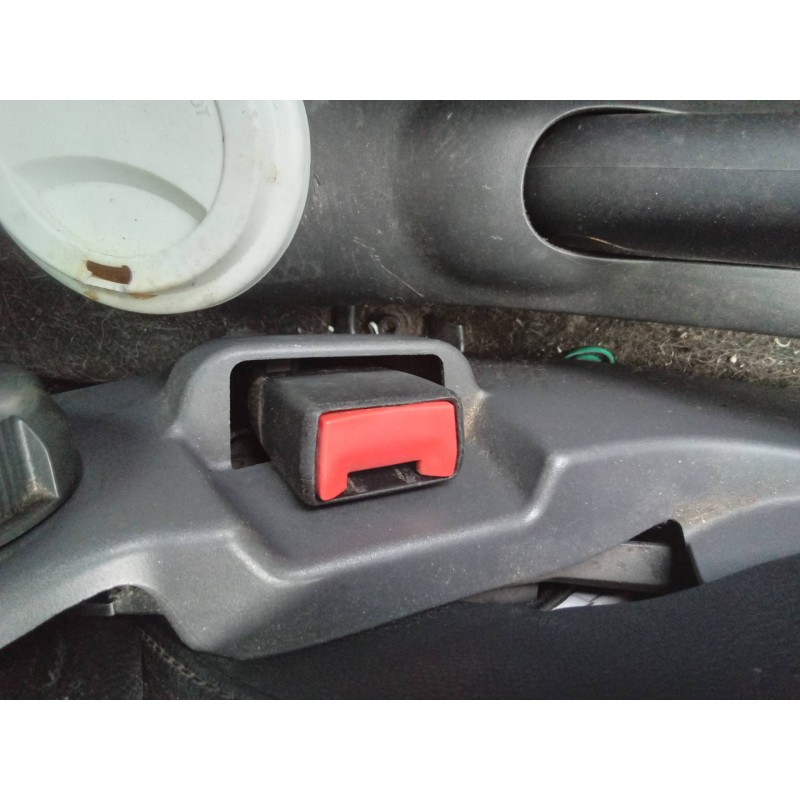 Recambio de enganche cinturon delantero derecho para fiat 500 cabrio (150) lounge referencia OEM IAM 34045524 C383 030408