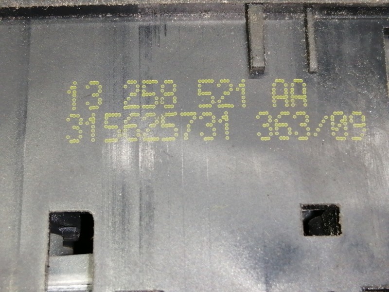 Recambio de mando elevalunas delantero izquierdo para opel corsa d selective referencia OEM IAM 13258521AA  