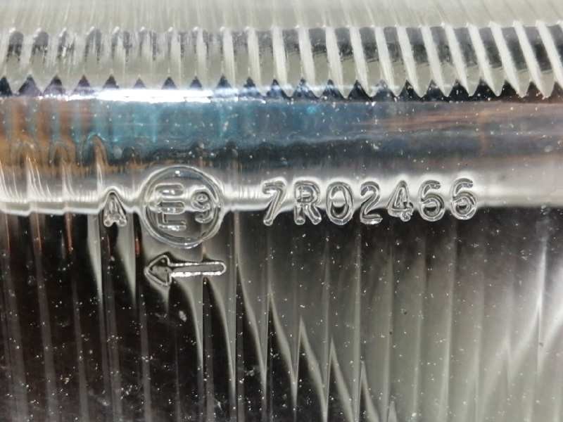 Recambio de faro derecho para opel corsa a ls referencia OEM IAM 67617709  