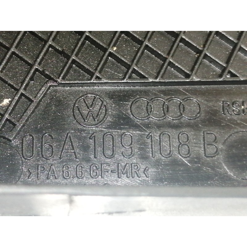 Recambio de tapa distribucion para volkswagen golf iv berlina (1j1) conceptline referencia OEM IAM 06A109175B  