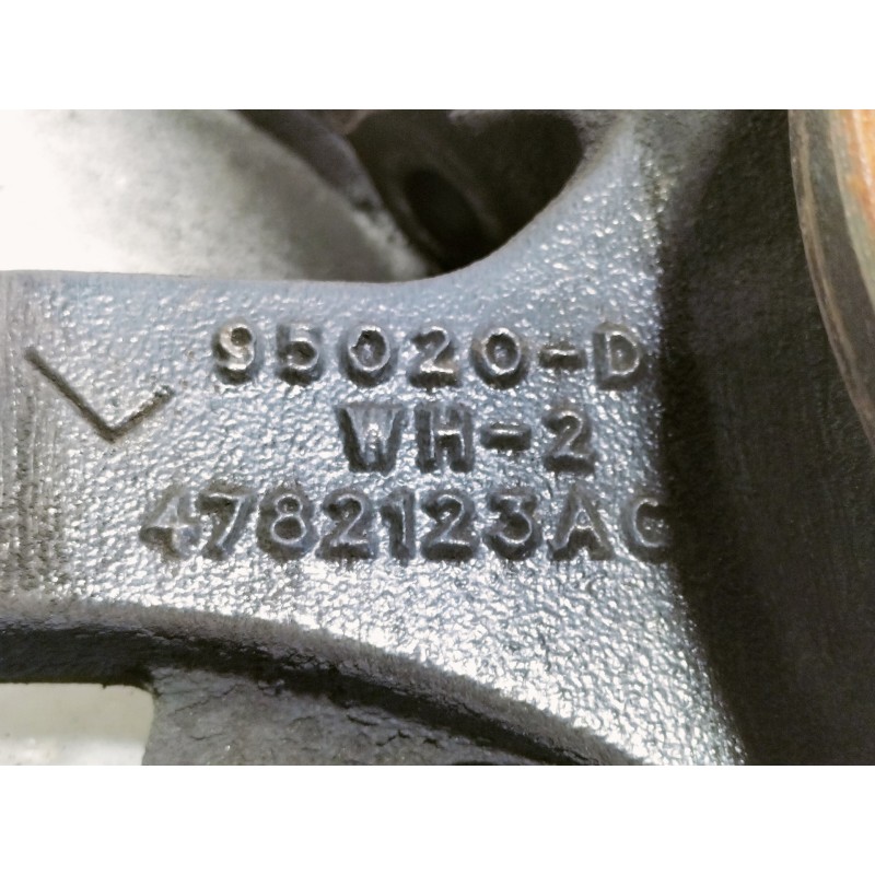 Recambio de mangueta delantera izquierda para chrysler 300 m (lr) 3.5 v6 referencia OEM IAM 4782123AC 4782123AC 