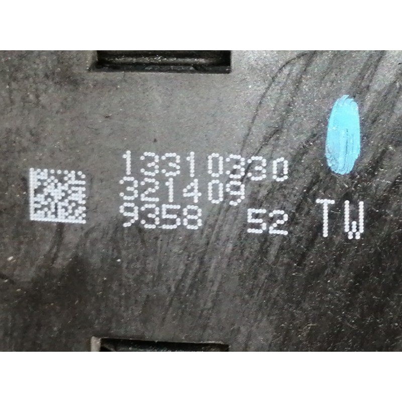 Recambio de mando luces para opel corsa d selective referencia OEM IAM 13310330  