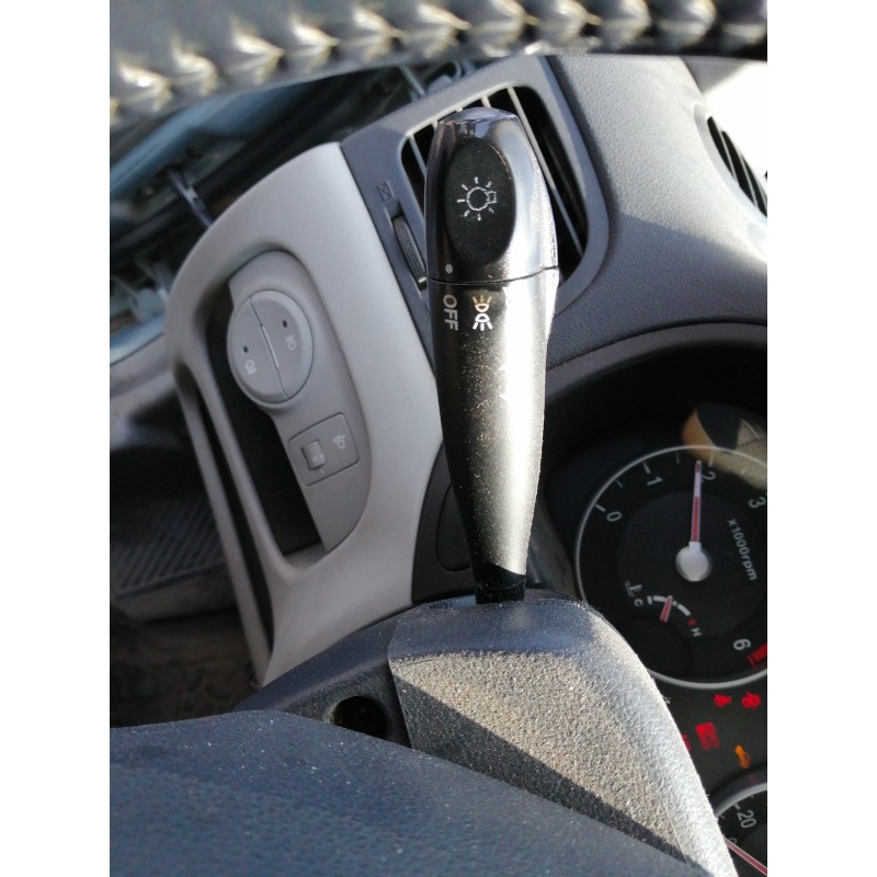 Recambio de mando luces para hyundai accent (mc) 1.5 crdi cat referencia OEM IAM 32932A 32932A 