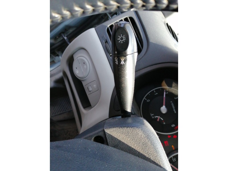 Recambio de mando luces para hyundai accent (mc) 1.5 crdi cat referencia OEM IAM 32932A 32932A 