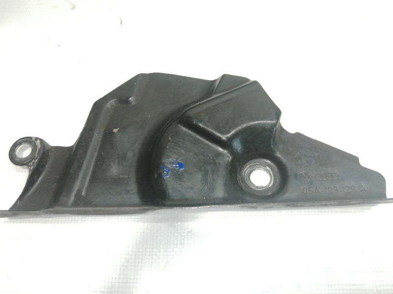 Recambio de tapa distribucion para volkswagen golf iv berlina (1j1) conceptline referencia OEM IAM 06A109175B  