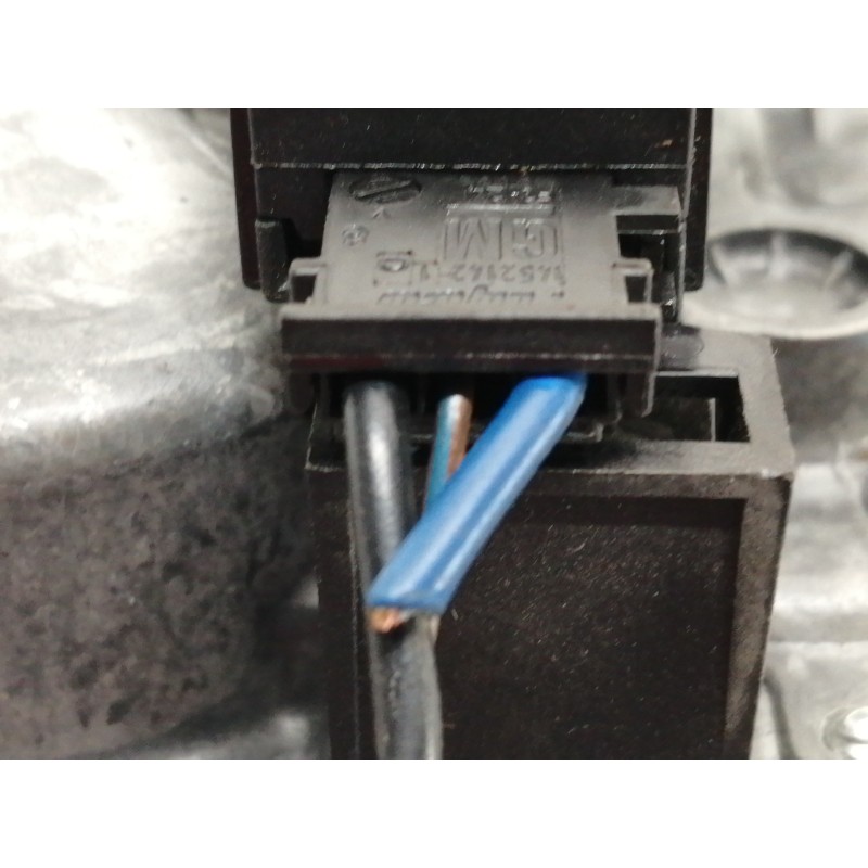 Recambio de motor limpia trasero para opel corsa d selective referencia OEM IAM 53027312  