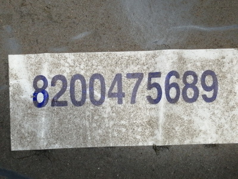 Recambio de guantera para renault clio iii confort dynamique referencia OEM IAM 8200475689  