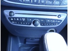 Recambio de sistema audio / radio cd para renault fluence z.e. dynamique referencia OEM IAM 7641104391 281150743R 7771295 2