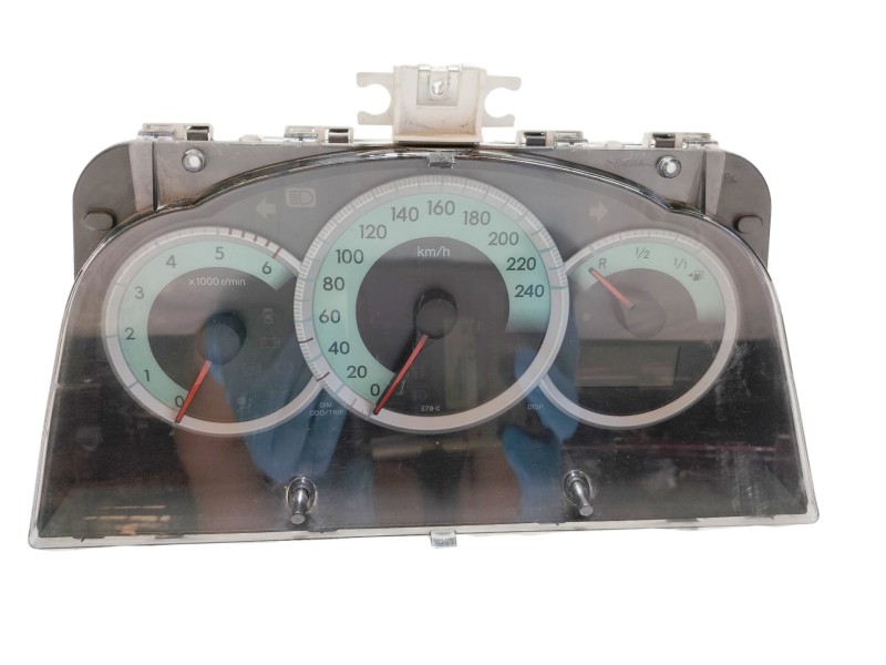 Recambio de cuadro instrumentos para toyota corolla verso (r1) 2.2 d-4d luna referencia OEM IAM 838000F090  
