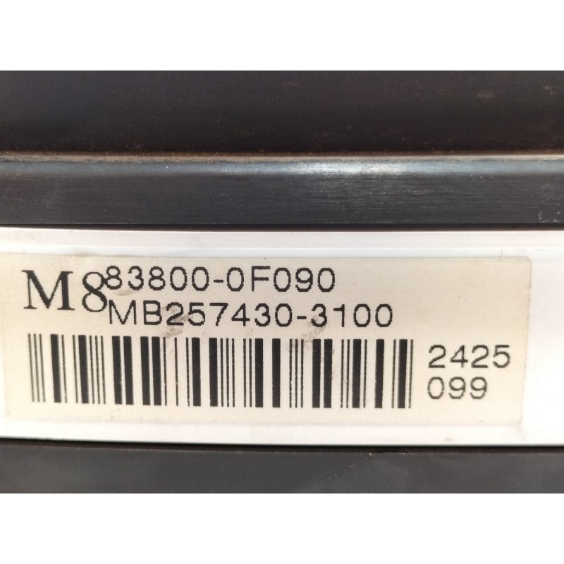 Recambio de cuadro instrumentos para toyota corolla verso (r1) 2.2 d-4d luna referencia OEM IAM 838000F090  