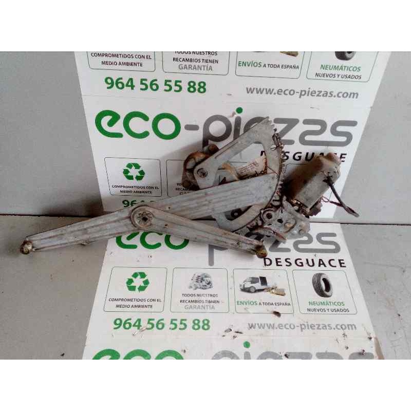 Recambio de elevalunas delantero derecho para peugeot 205 berlina 1.8 diesel cat referencia OEM IAM   