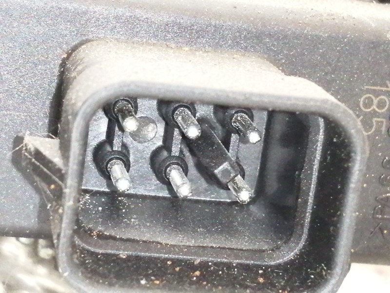 Recambio de elevalunas delantero derecho para opel zafira a comfort referencia OEM IAM 90579356 101250200 90579356