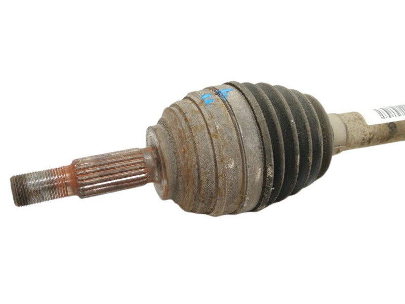 Recambio de transmision delantera izquierda para renault clio iii confort dynamique referencia OEM IAM 8200499585  