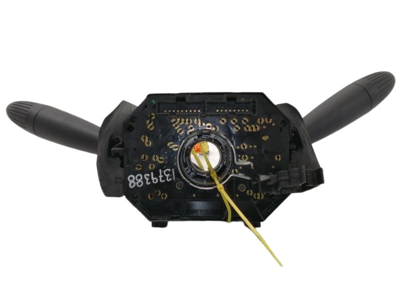 Recambio de mando multifuncion para fiat 500 cabrio (150) lounge referencia OEM IAM 07354724700 47143 2240079500D