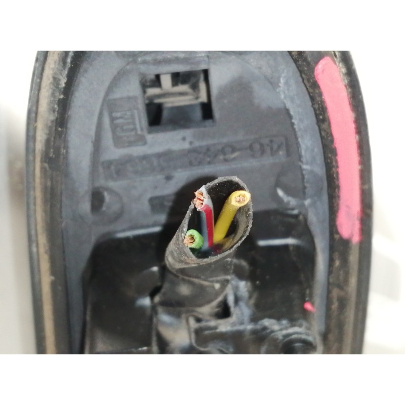 Recambio de retrovisor izquierdo para opel corsa d selective referencia OEM IAM 468435664  