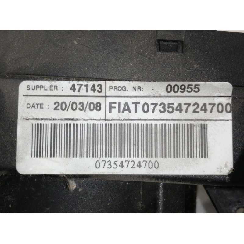 Recambio de mando multifuncion para fiat 500 cabrio (150) lounge referencia OEM IAM 07354724700 47143 2240079500D