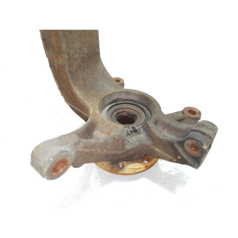 Recambio de mangueta delantera izquierda para renault megane ii familiar authentique confort referencia OEM IAM   