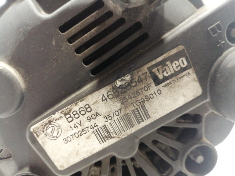 Recambio de alternador para fiat linea (110) dynamic referencia OEM IAM 46823547  