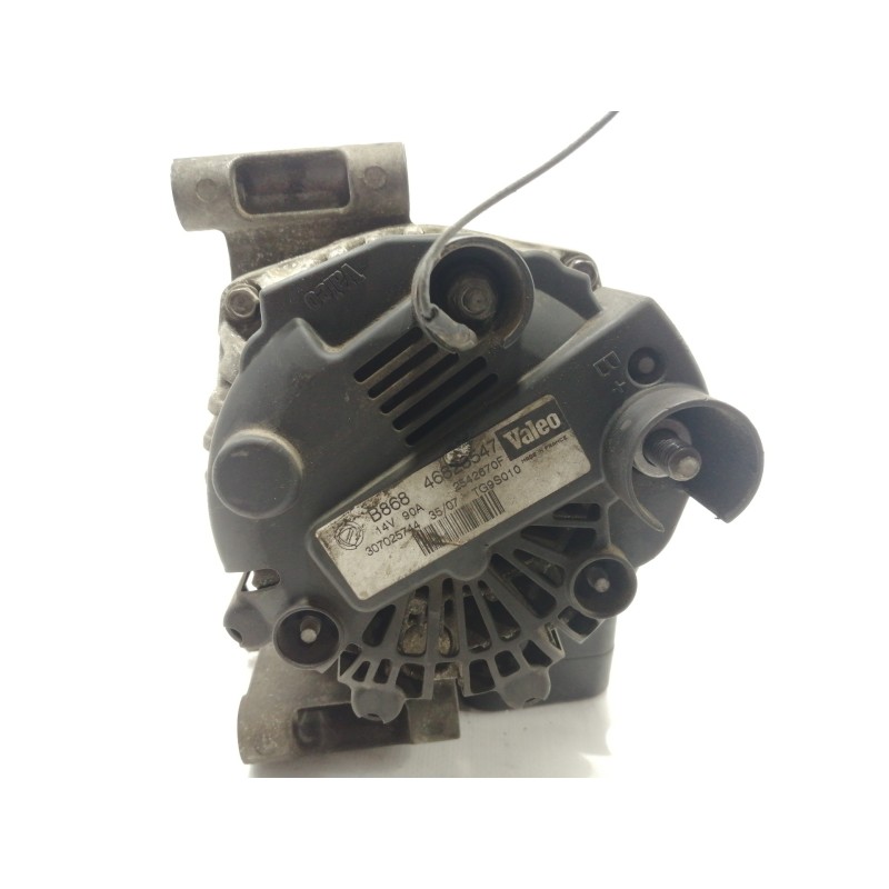 Recambio de alternador para fiat linea (110) dynamic referencia OEM IAM 46823547  