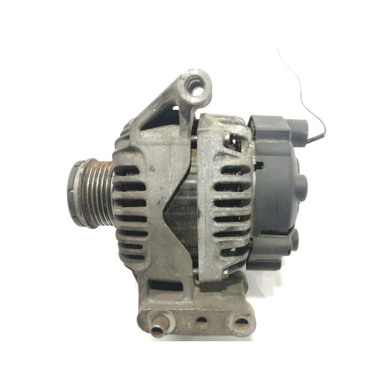 Recambio de alternador para fiat linea (110) dynamic referencia OEM IAM 46823547  