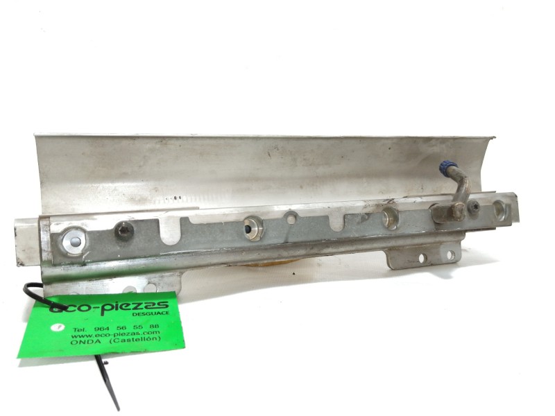Recambio de rampa inyectora para volvo s40 berlina 1.8 16v referencia OEM IAM 9202804  