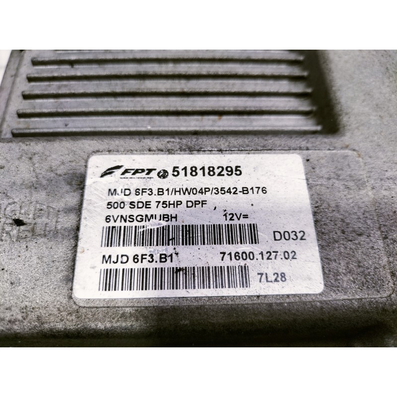 Recambio de centralita motor uce para fiat nuova 500 (150) pop referencia OEM IAM 51818295 7160012702 