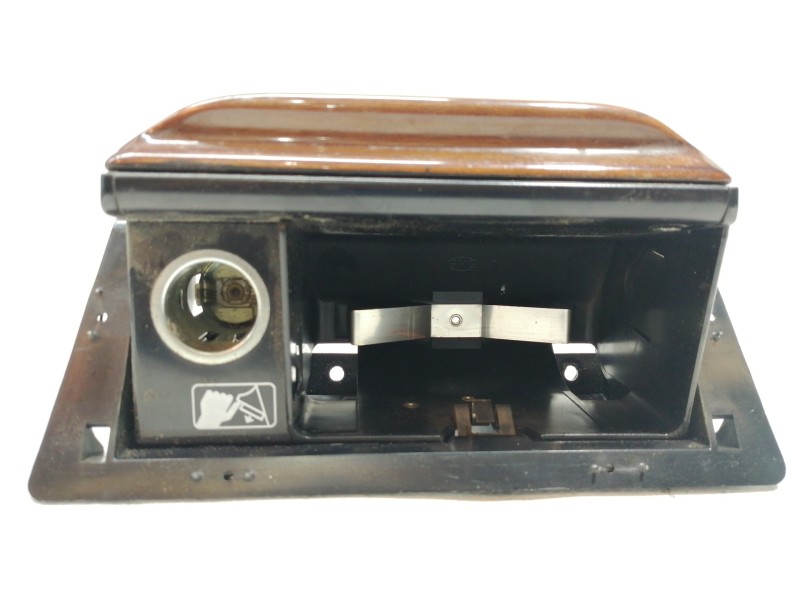 Recambio de cenicero para mercedes-benz clase e (w124) berlina e 300 (124.030) referencia OEM IAM   