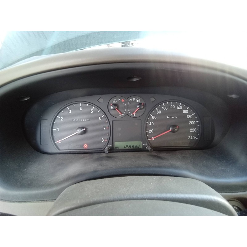 Recambio de cuadro instrumentos para hyundai sonata (y4) 2.0i 16v gls (2002) referencia OEM IAM 940033D946  