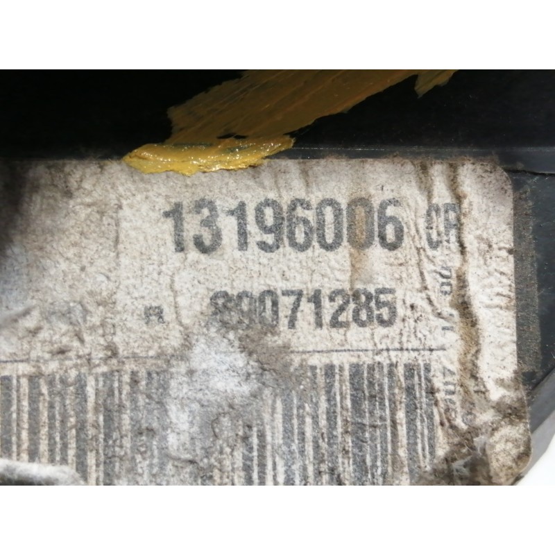 Recambio de faro antiniebla trasero derecho para opel meriva 1.4 16v referencia OEM IAM 13196006 89071285 