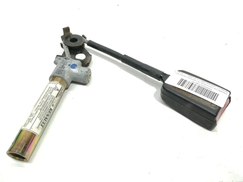 Recambio de enganche cinturon delantero derecho para renault laguna (b56) 1.9 dti rxe referencia OEM IAM   
