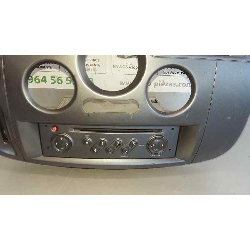 Recambio de sistema audio / radio cd para renault scenic ii confort dynamique referencia OEM IAM 8200367492  