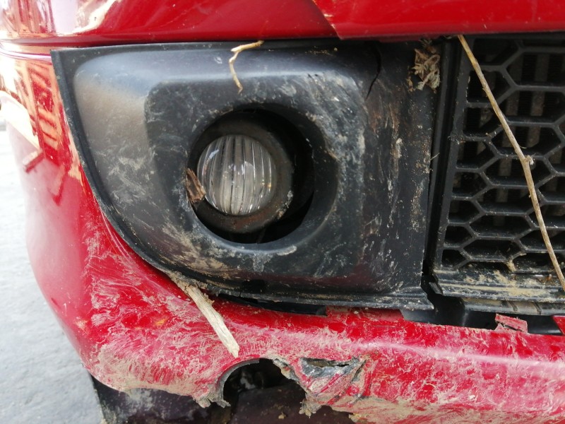 Recambio de faro antiniebla derecho para fiat nuova 500 (150) pop referencia OEM IAM 51822888 0983 