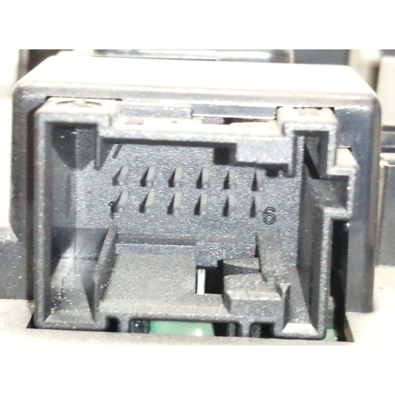 Recambio de luz interior para mercedes-benz clase m (w164) 320 / 350 cdi (164.122) referencia OEM IAM A1648205401 1648110207 