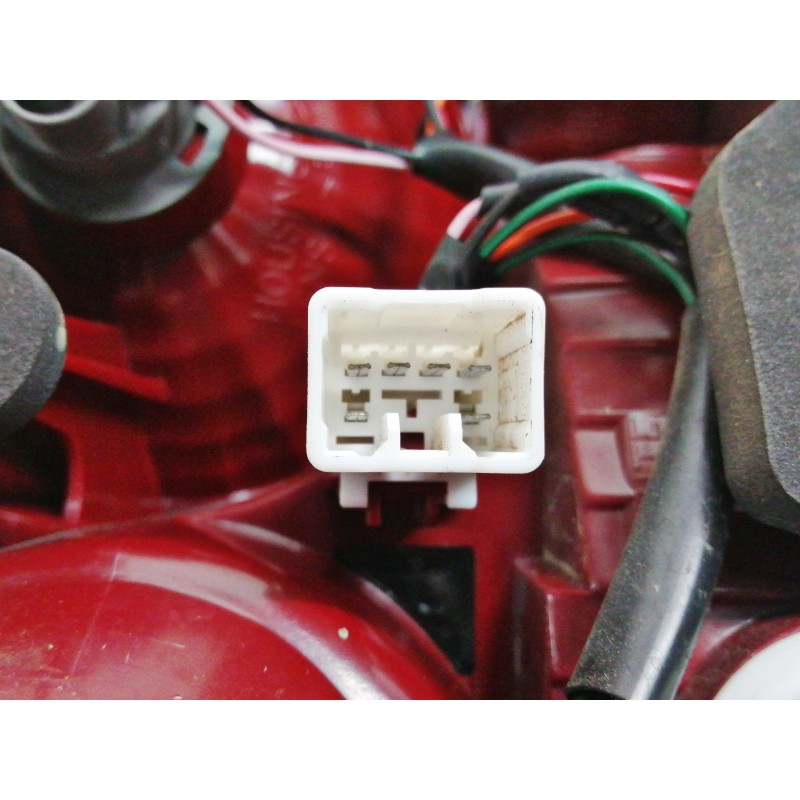 Recambio de piloto trasero derecho para hyundai sonata (y4) 2.0i 16v gls (2002) referencia OEM IAM 924023D010  