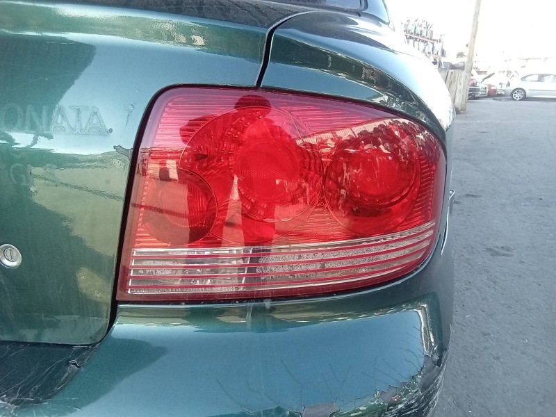 Recambio de piloto trasero derecho para hyundai sonata (y4) 2.0i 16v gls (2002) referencia OEM IAM 924023D010  